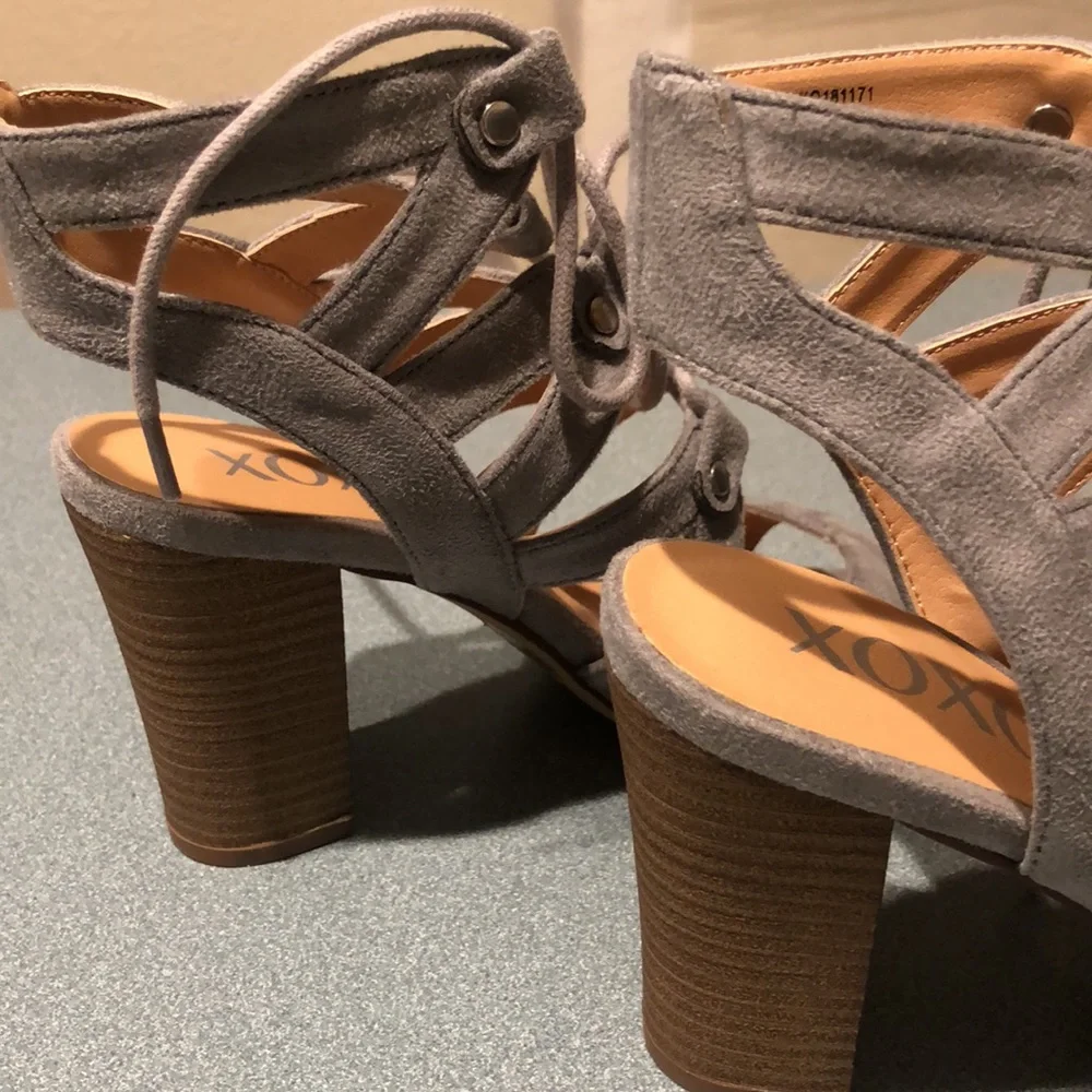 XOXO Footwear Balta Grey - Picture 4 of 16